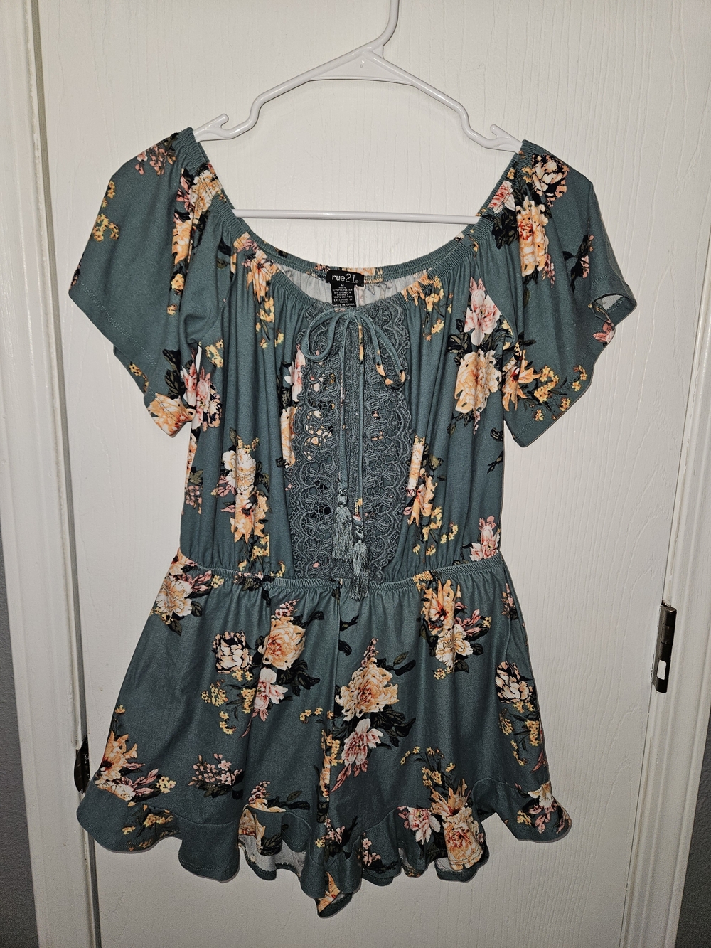 Rue21 Teal Floral Lace-Up Off-Shoulder Romper